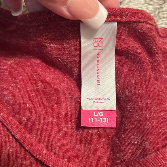 Light reddish, maroon, long, sleeved shirt with a crisscross neck size Large - Picture 6 of 6